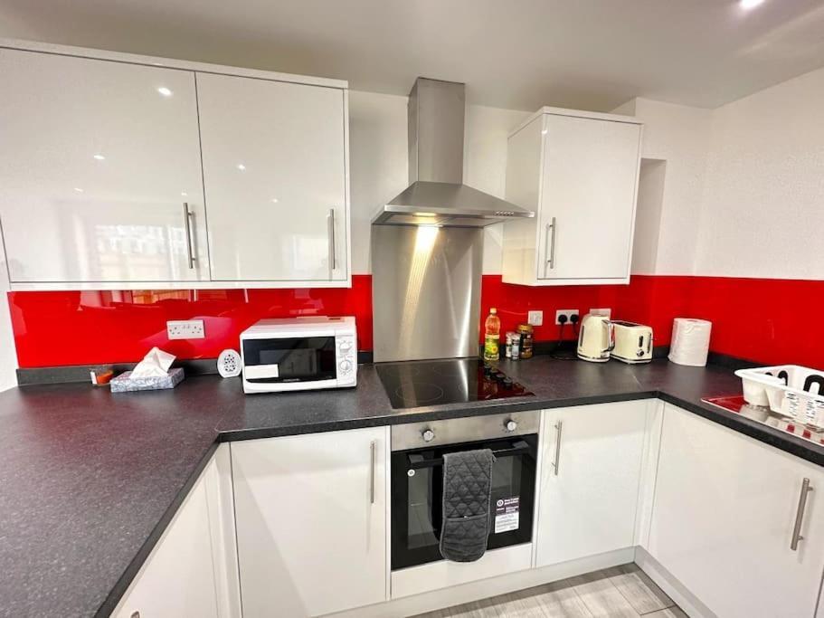 Charming New 2Br Detached House-Central Headington- Wi-Fi, Netflix, Top Location Oxford Exterior foto